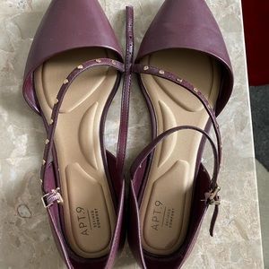 APT. 9 Flats Winecolor , size 9.5